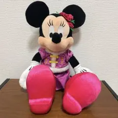 香港ディズニー　ぬいぐるみ　ミニー　旧正月