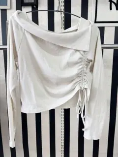 GRL グレイル　オフショルダー アイボリー 長袖トップス