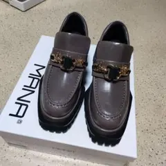 マナのローファーのサムネイル