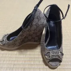 GUCCI ハイヒール