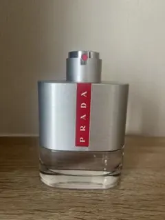 未使用 マック レディデンジャー オードパルファム 50ml シェードセンツ 未使用 マック レディデンジャー オードパルファム 50ml シェード
