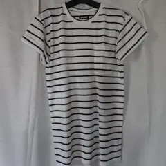 ANAP ボーダー柄 ポケット付き 半袖Tシャツ ロングのサムネイル