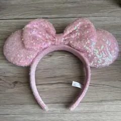 ディズニー　ミニー カチューシャ ピンク スパンコール ラメ