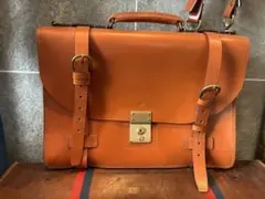 【週末限定値下】スウェインロンドン　SWAINE レザーバックのサムネイル