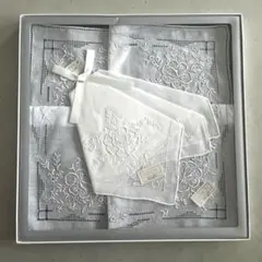 SWATOW 刺繍入りハンカチ2枚セット