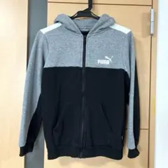 PUMA プーマ　パーカー　アウター　150㎝　薄い裏起毛