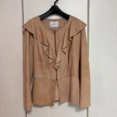 RINASCIMENTO フリル付きノーカラージャケット ピンクベージュのサムネイル