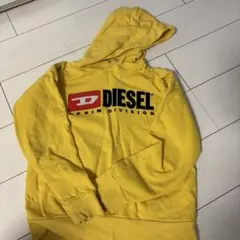150センチDIESEL イエローロゴパーカー