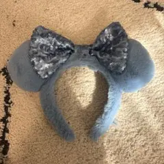 ディズニー カチューシャ水色　ミニー　スパンコール