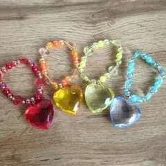 キラキラ カラフルハート ビーズブレスレット　4個セット