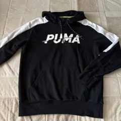PUMA プーマ　スウェットパーカー　長袖トレーナー