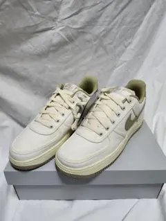 新品Nike Air Force 1 ナイキ エアフォースワン メンズ27cmのサムネイル