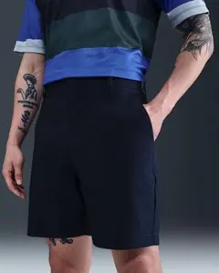 新品未使用タグ付き　Nike ゴルフパンツ ネイビーのサムネイル