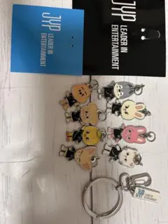 StrayKids SKZOOキーホルダー　メンバーフル