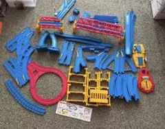 毎日値下げ　大量　プラレール レール　線路　まとめ売り　おまけ付き