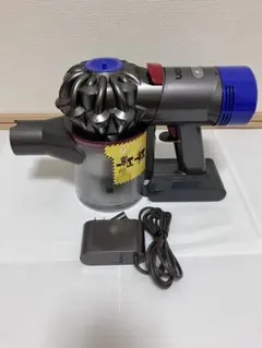 Dyson ダイソン　V7 コードレス掃除機 本体のサムネイル