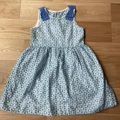 BeBe ノースリーブ花柄ワンピース 140