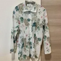 シビラ ボタニカル柄 プリーツブラウス M - メルカリ
