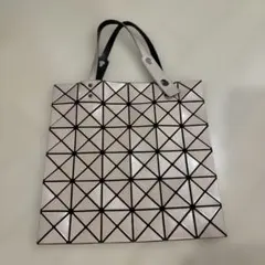 BAO BAO ISSEY MIYAKE トートバッグ ホワイト