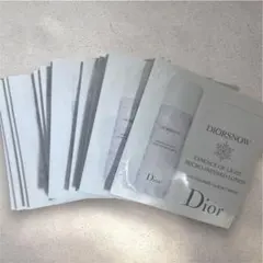 Dior スノー エッセンス オブ ライト ローション サンプル 20包のサムネイル