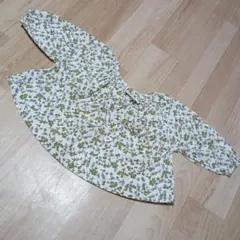 little cotton clothes 花柄ブラウス (試着のみ)