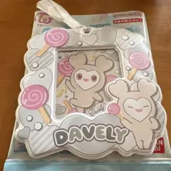 TWICE カードホルダー ラブリー　ダブリー　ダヒョン　BANDAI