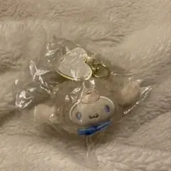 サンリオ シナモン　どこでもぬいぐるみチャーム ラテクマ ガチャ