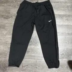 Nike DRI-FIT XL 黒ジャージパンツ