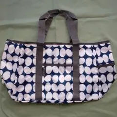 Item thumbnail for item 7d7af53c-a42a-43c5-900d-60cb90d2ba84