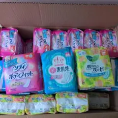 ウィスパー Pure Hada 生理用ナプキン 24センチ 4個セット 96個 - メルカリ