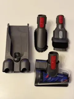 新品】Dyson Floor Dok マルチツールホルダー V12 SV46 - メルカリ
