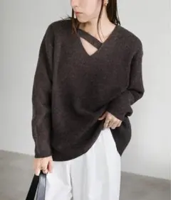selectMOCA アシンメトリーVネックニットトップス