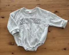 【お値下げ】NEW YORK プリント グレー ロンパース Sサイズ