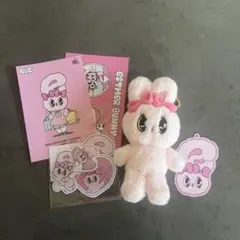 ♡*♡様 エスター・バニー ぬいぐるみ キーチェーン付き ピンク