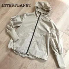 Item thumbnail for item b9c0b8ee-504b-49b9-8373-6b4bbf9f74fa