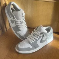☺*︎様 NIKE AJ1 エアジョーダン 1 ロー "ウルフグレー" Diorのサムネイル