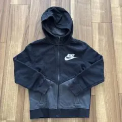 Nike フード付きパーカー 黒/グレー　130-140 S