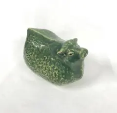 陶器製 牛の置物 グリーンのサムネイル
