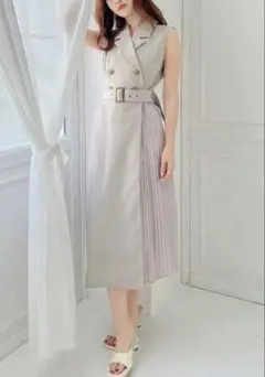 ノースリサイドプリーツワンピース／ベスト／ベージュ／RESEXXY