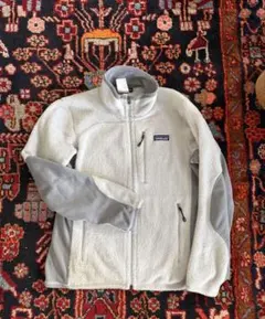 【廃盤】patagonia R2ジャケット　2010年製