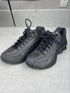 最安値 【24.5cm】 Nike WMNS Shox R4 ショックス