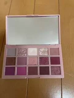 Rose Bomb アイシャドウパレット