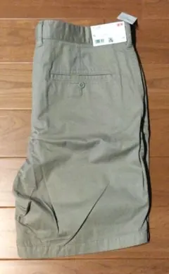 ユニクロ　チノショーツ　短パン