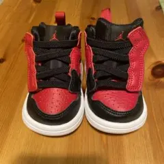 Jordan スニーカー レッド/ブラック　8cm