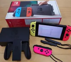 Nintendo Switch 本体　Joy-Con3つ