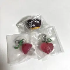 ワンピース　めじるしアクセサリー　ロジャー　オペオペの実　ヒトヒトの実