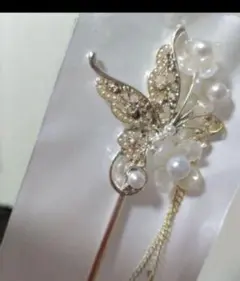 ゴールド簪 梅の花簪 蝶々かんざし 揺れるチェーン パールかんざし 可愛い簪