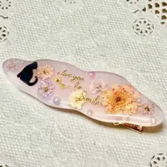 黒猫とドライフラワーのヘアクリップ