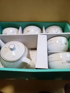 急須と茶碗セット 陶磁器 白地に青ライン - メルカリ