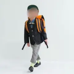 【これで安心　卒園式セット】子供用フォーマルスーツ蝶ネクタイ付